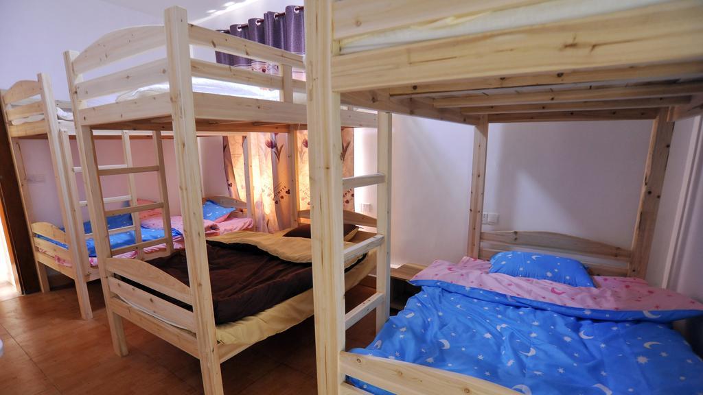 Lan Shan Chu Youth Hostel Yangshuo Værelse billede