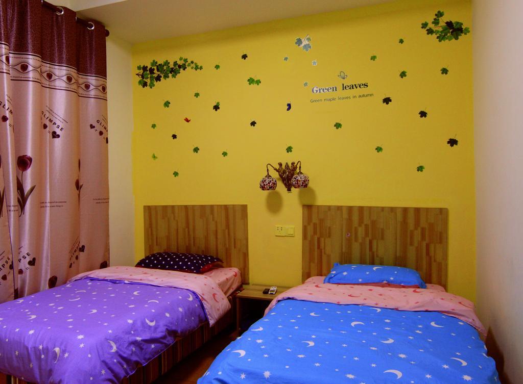 Lan Shan Chu Youth Hostel Yangshuo Værelse billede